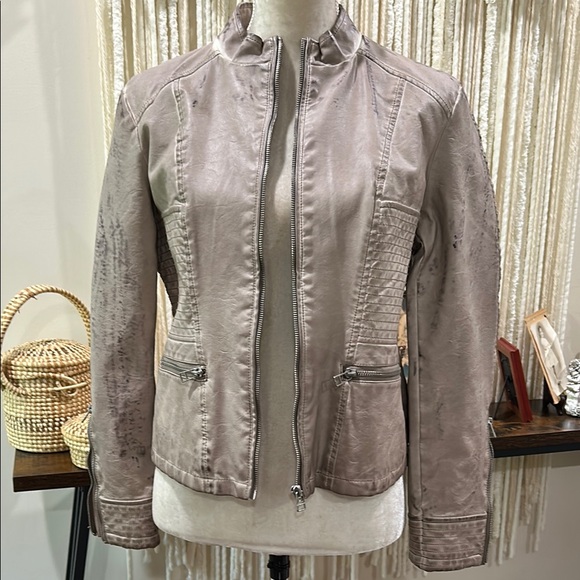 indigo thread co Jackets & Blazers - GRUNGE/Distressed Faux Leather